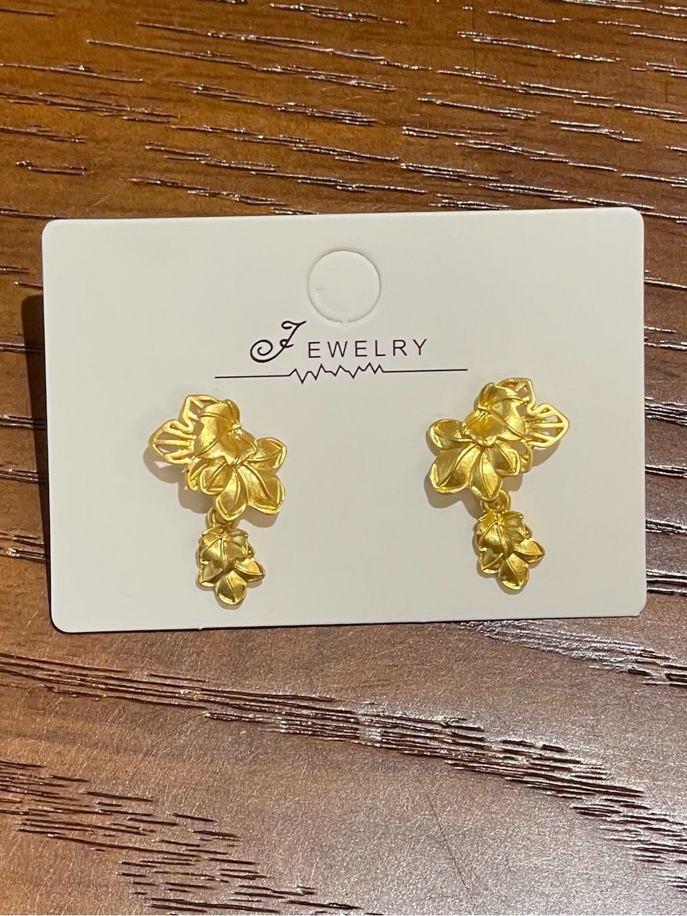 💖5 for $25😻Gold Floral Drop Earrings - Brand